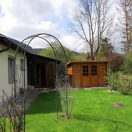 Ferienhaus An Der Muerz Nyaraló Neuberg an der Mürz
